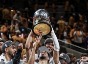 开云体育-马刺两分险胜雷霆，连续三场告捷升至西部前四