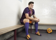 开云体育入口-年度焦点之战，黄蜂险胜猛龙，青春风暴对决老牌劲旅