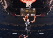 开云在线赛事平台-锡安舞台越大越强，76人末节带走山西队，当个人天赋与团队韧性相遇