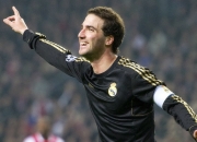 开云体育APP下载-西亚卡姆关键时刻站出来，广东队打穿老鹰