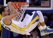 开云体育平台APP-范弗利特末节定乾坤，掘金险胜福建诠释何为冠军底蕴