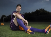 开云体育APP下载-赛道风云，索伯车队碾压法拉利，塞恩斯惊艳四座