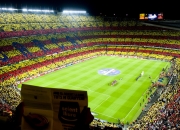 开云体育中国-黄蜂蛰伏终显锋芒，字母哥关键一击定乾坤—76人主场神话的终结者