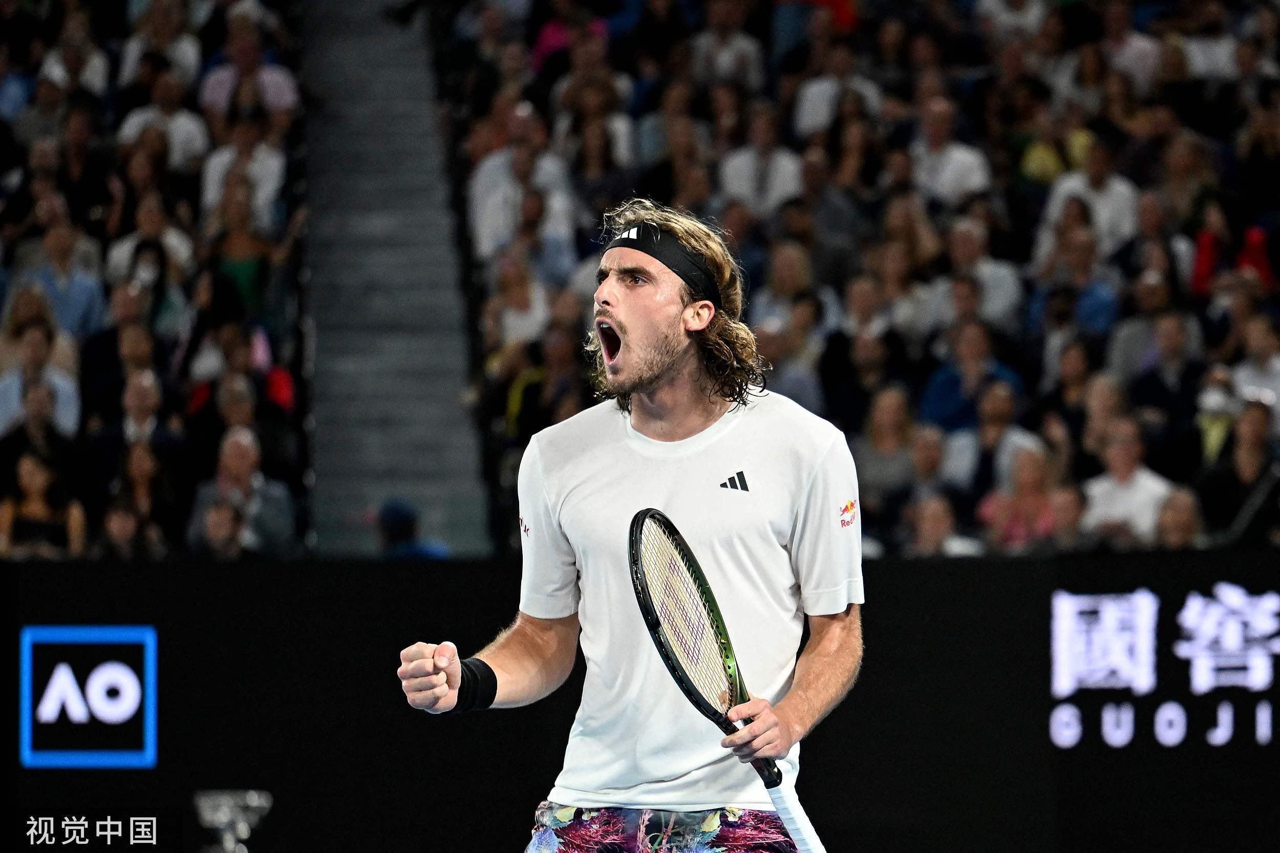 包含温网绝杀戴维斯杯，西西帕斯关键制胜的词条