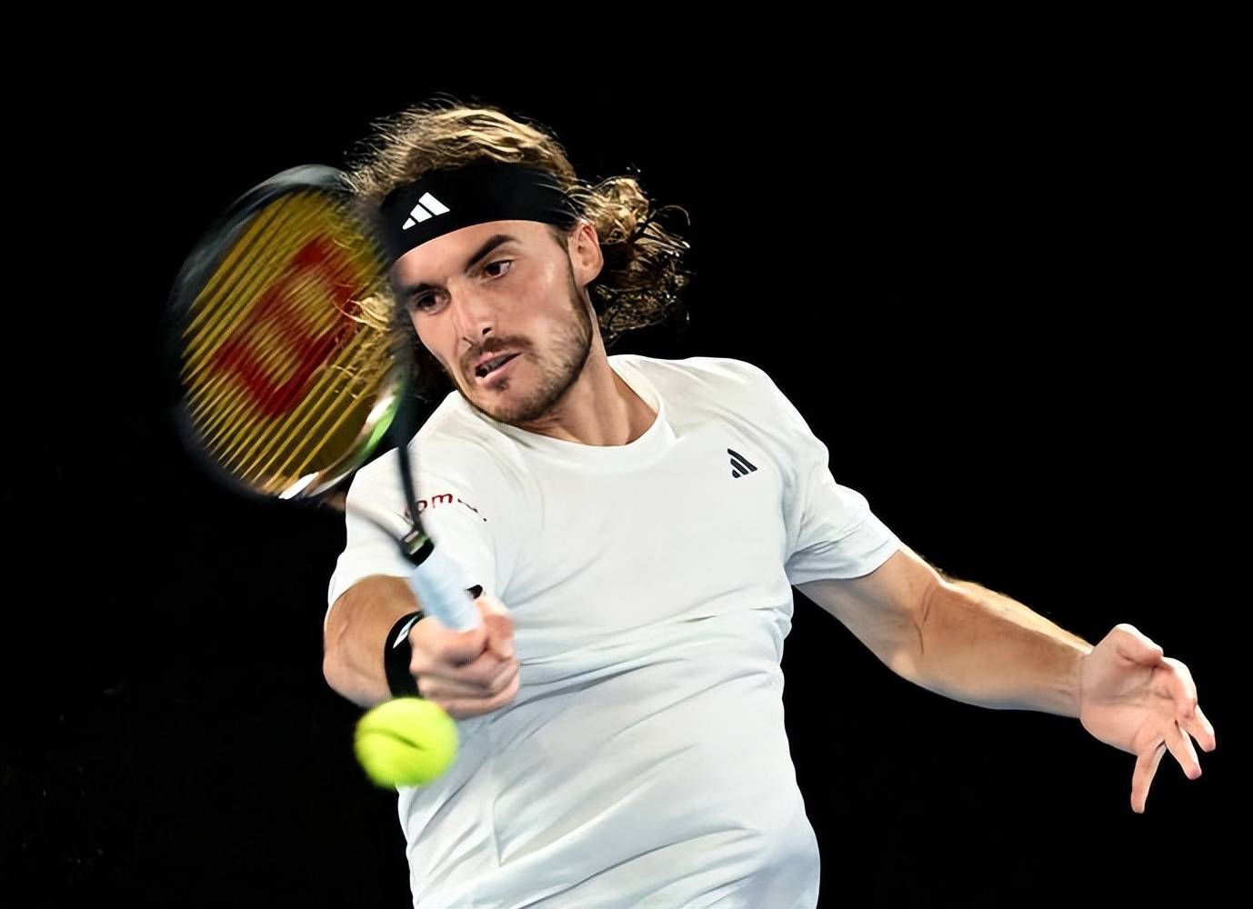 澳网翻盘法网，西西帕斯点燃赛场