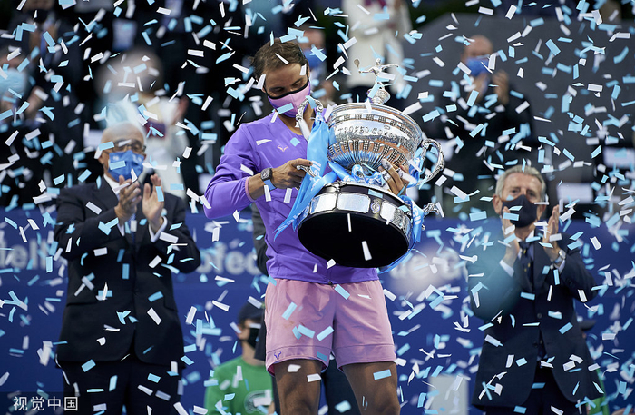 巴塞罗那客场胜出真four绝胜的简单介绍