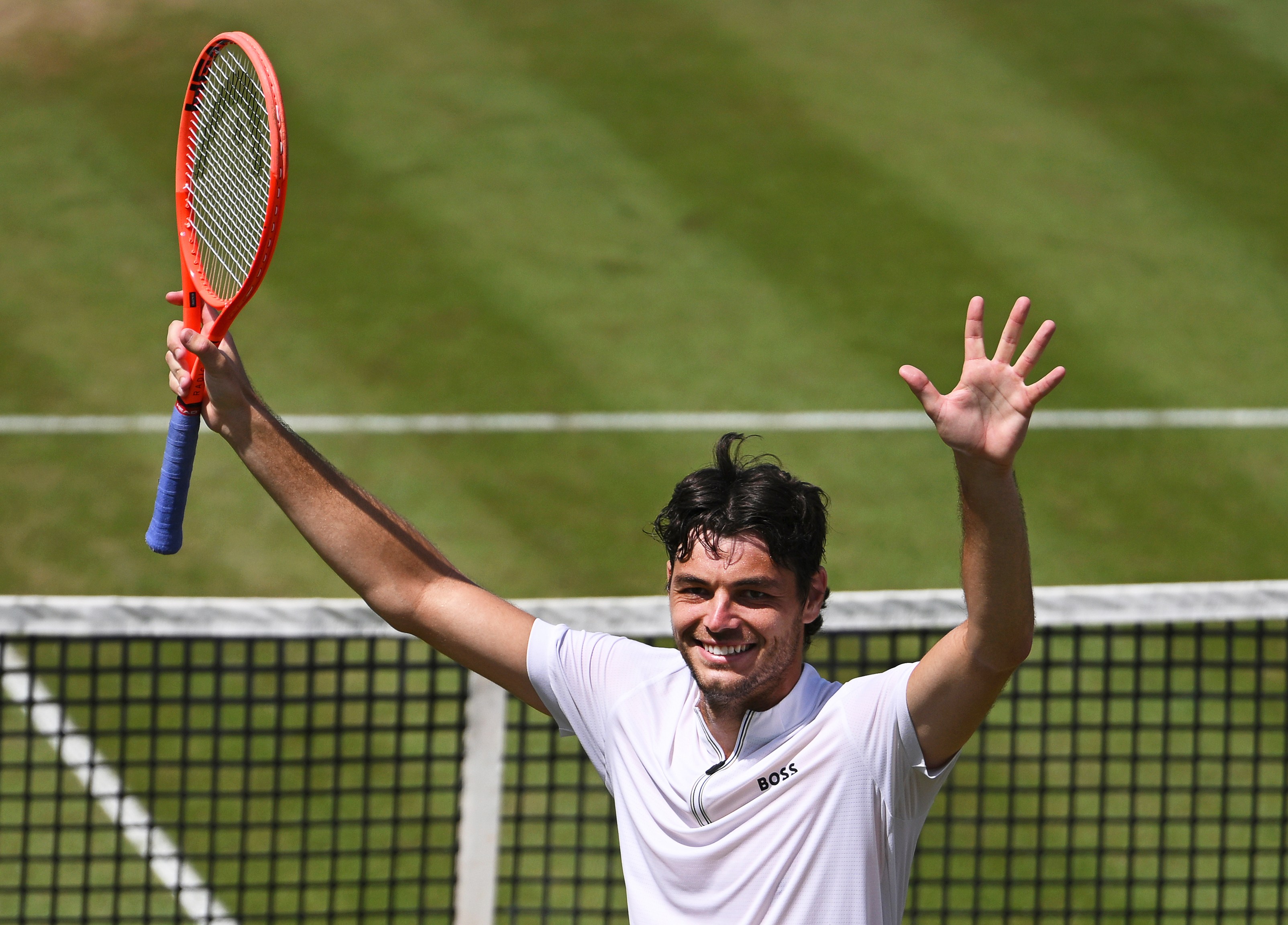 斯图加特队员在比赛中展现出强大的实力