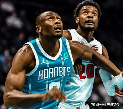 加拿大男篮碾压黄蜂，威斯布鲁克打破历史纪录的简单介绍