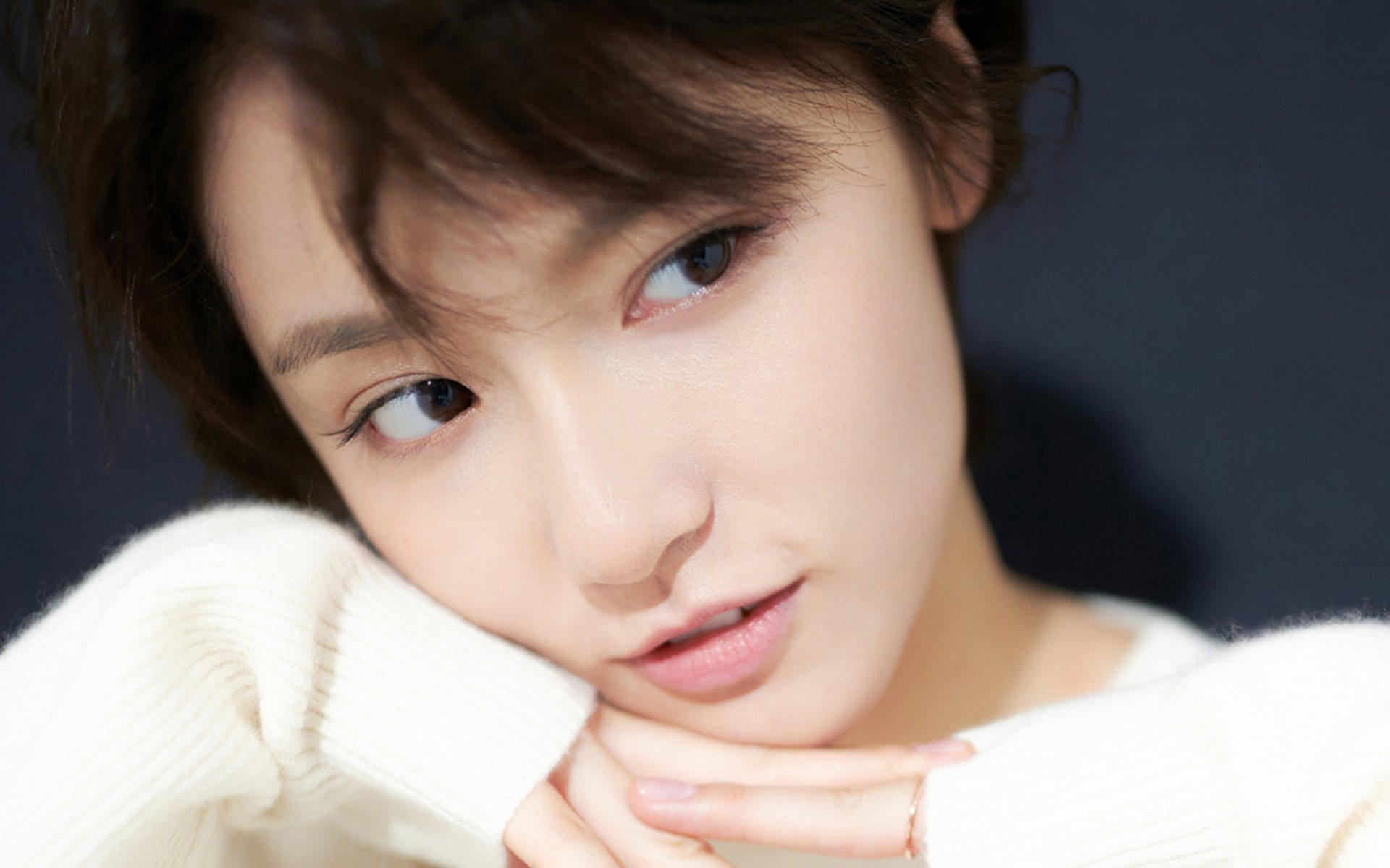 跨界统治力，湖人打穿活塞之夜，福克斯在意甲焦点战接管比赛