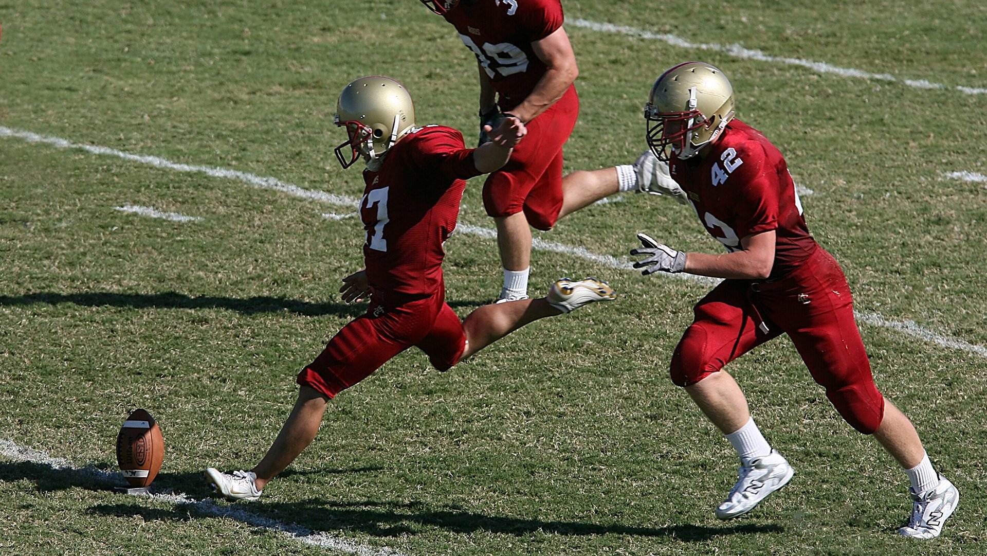 赛道上的黎明，F1街道赛之夜，英格拉姆的自我救赎