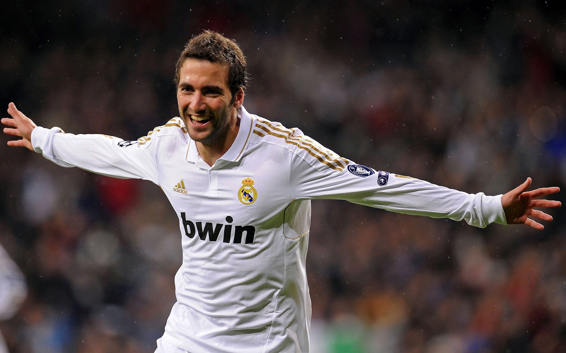 巴拉圭速胜罗马，布鲁诺，大场面先生的传奇一夜