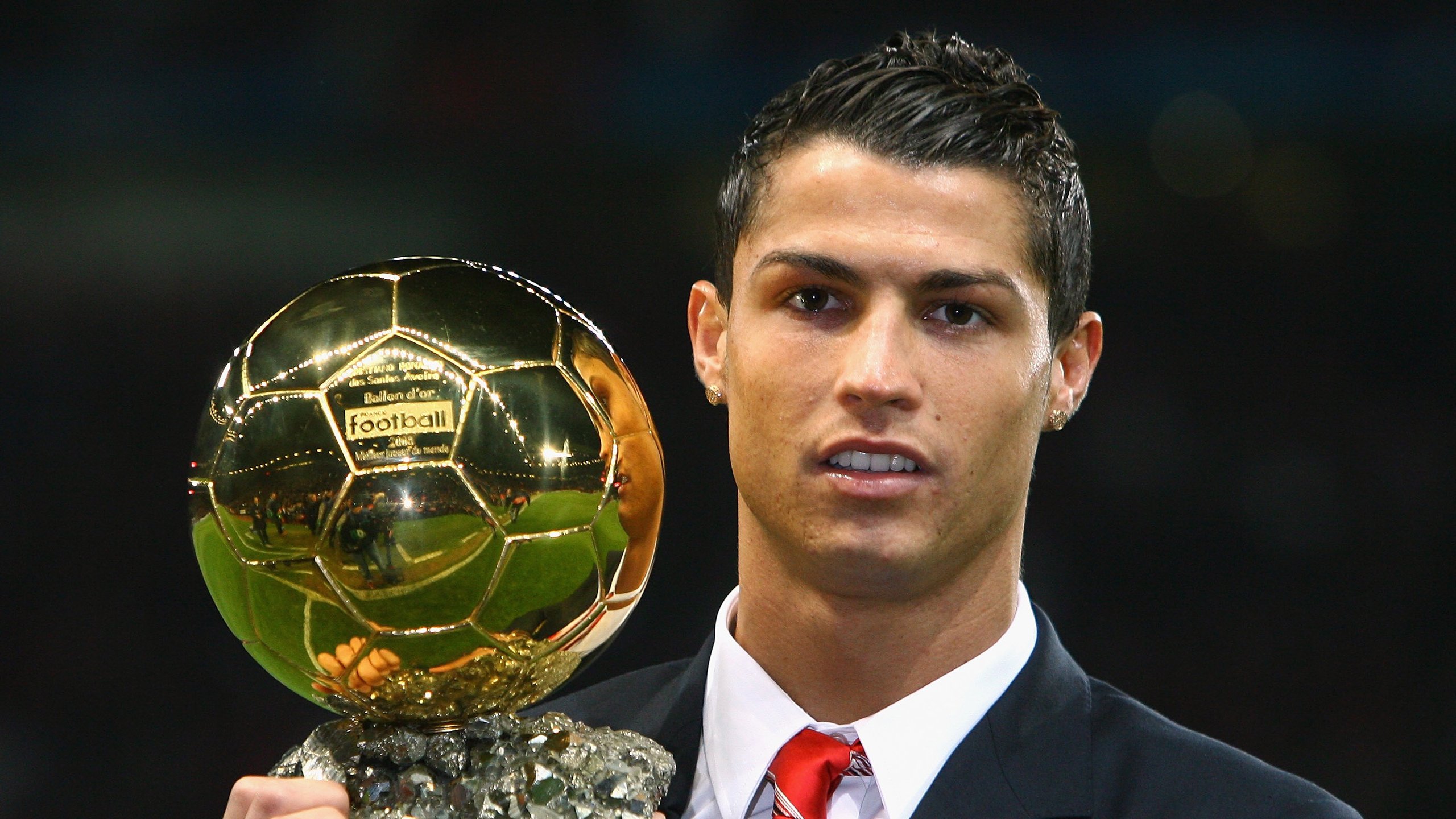 北欧童话的终结者，日本团队足球与罗德里末节艺术的胜利交响